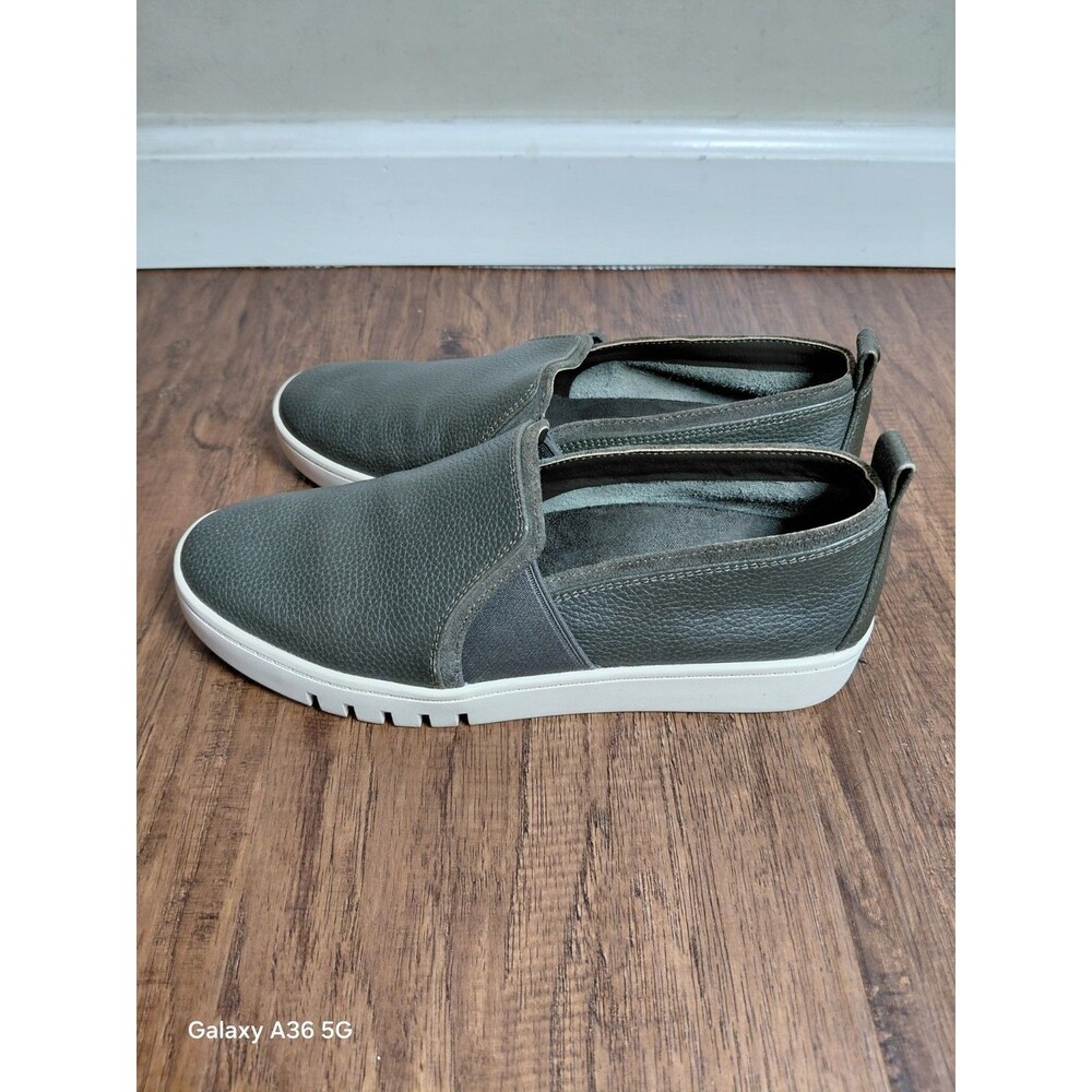 Vionic Cambria Women's Size 7 Slip On Loafers Green Olive